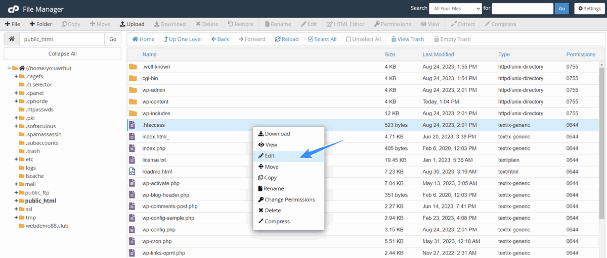 click chuột phải vào file .htaccess và chọn edit